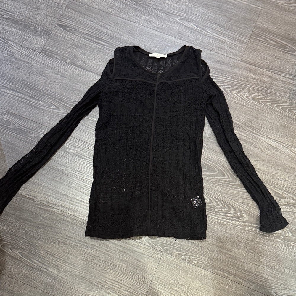 Black Lace Crochet Cold Shoulder Long Sleeve Top